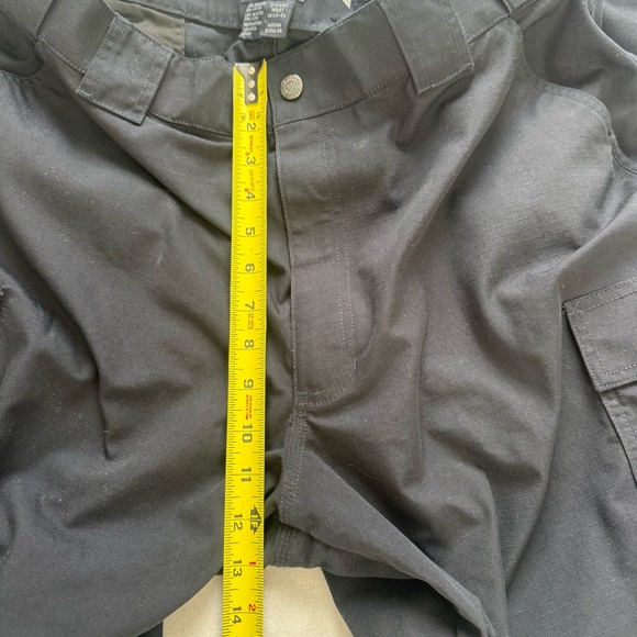 5.11 Tactical Series Black Cargo Pants XL Regular Inseam Ripstop Drawstring - Picture 6 of 10
